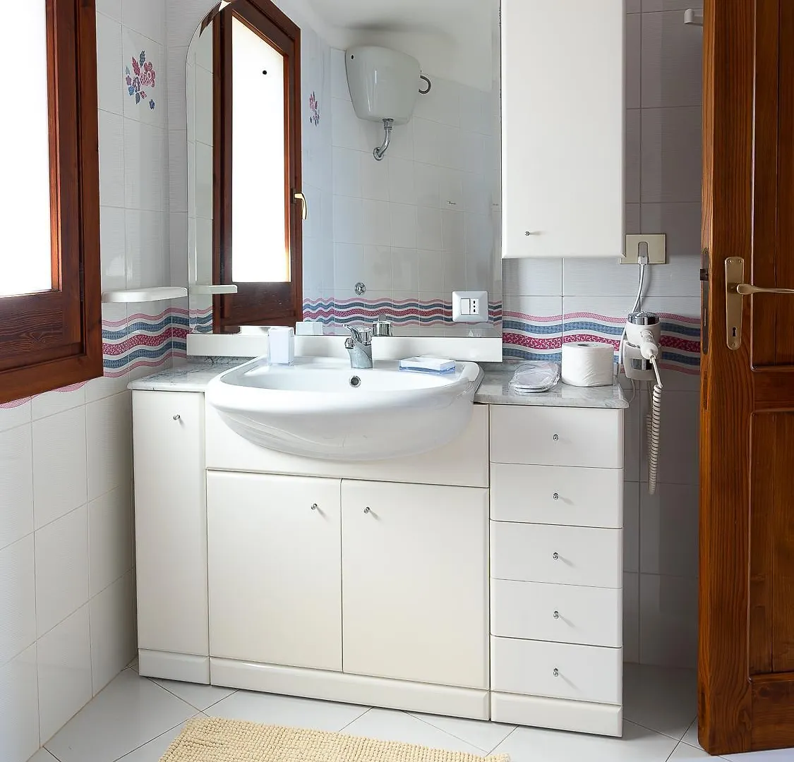 טורה דלה סטלה Villa Marisa איטליה